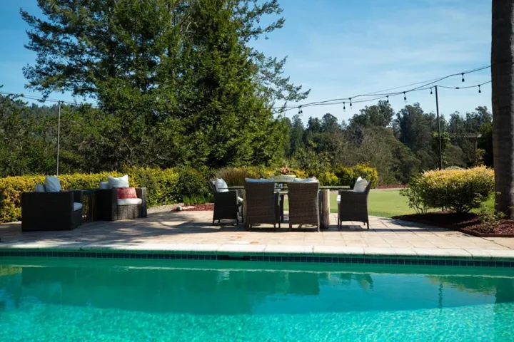 33 Bear Valley, Aptos, California 95003