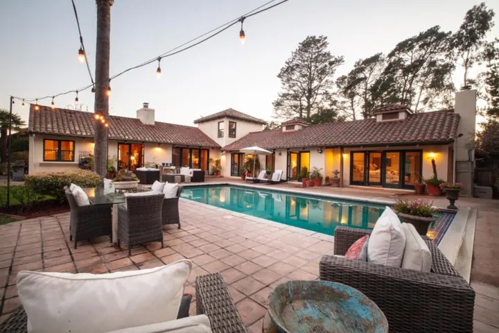 33 Bear Valley, Aptos, California 95003