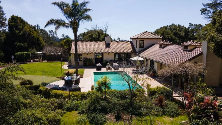 33 Bear Valley, Aptos, California 95003