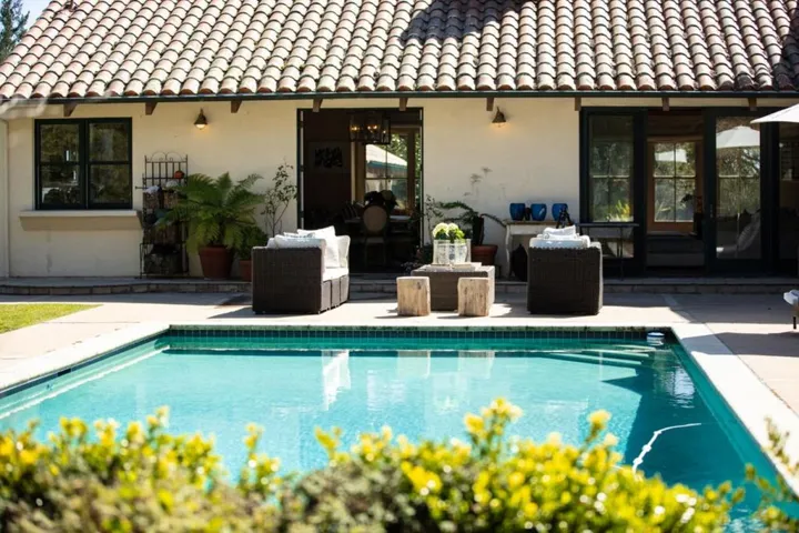 33 Bear Valley, Aptos, California 95003