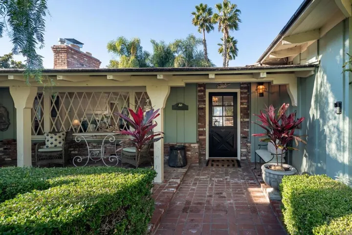 5736 Loma Verde, Rancho Santa Fe, California 92067
