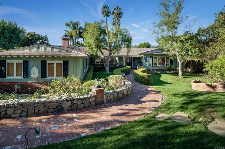 5736 Loma Verde, Rancho Santa Fe, California 92067