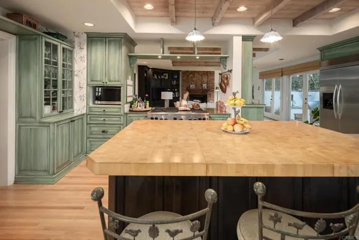 5736 Loma Verde, Rancho Santa Fe, California 92067