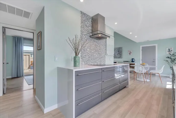 107 Escobar Court, Los Gatos, California 95032