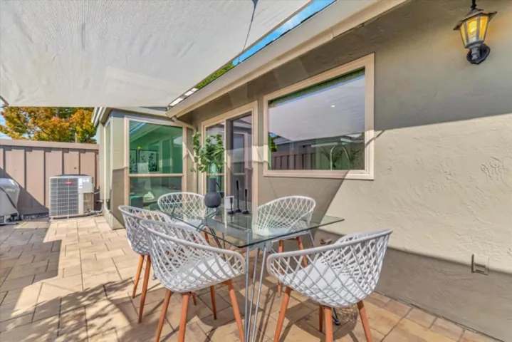 107 Escobar Court, Los Gatos, California 95032