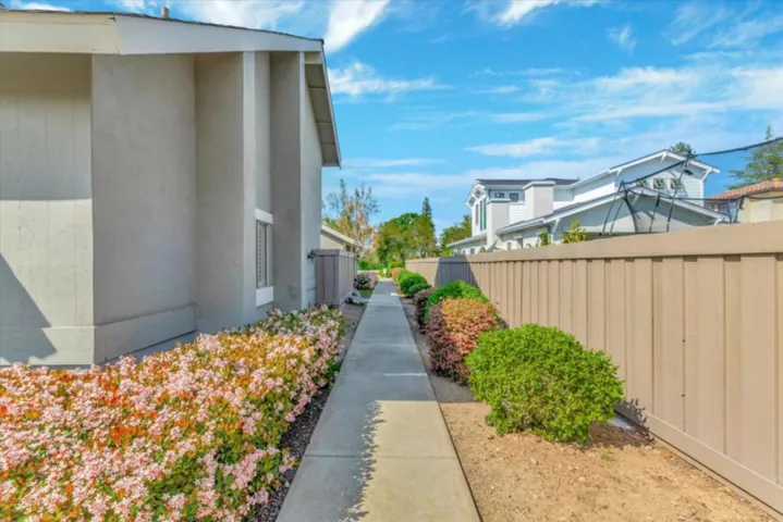 107 Escobar Court, Los Gatos, California 95032