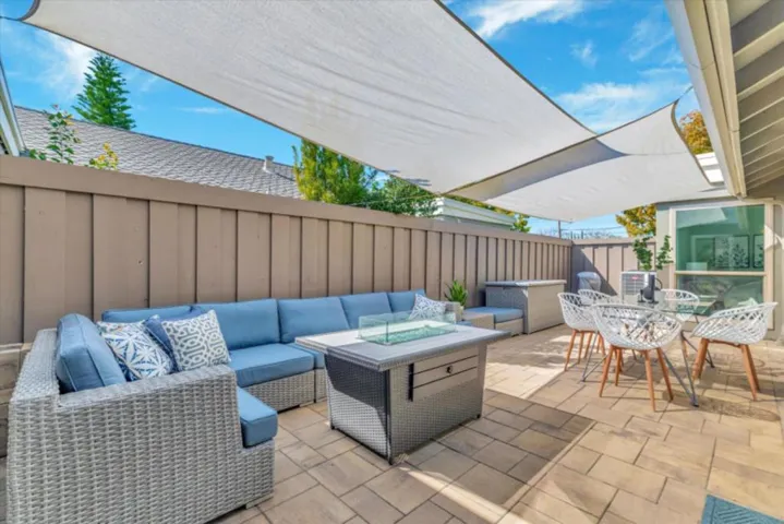 107 Escobar Court, Los Gatos, California 95032
