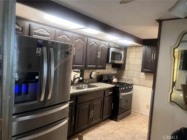 2139 4th 83, Ontario, California 91764