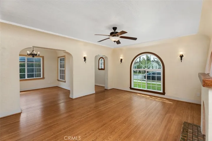 1441 E Poinsettia Street, Long Beach, California 90805
