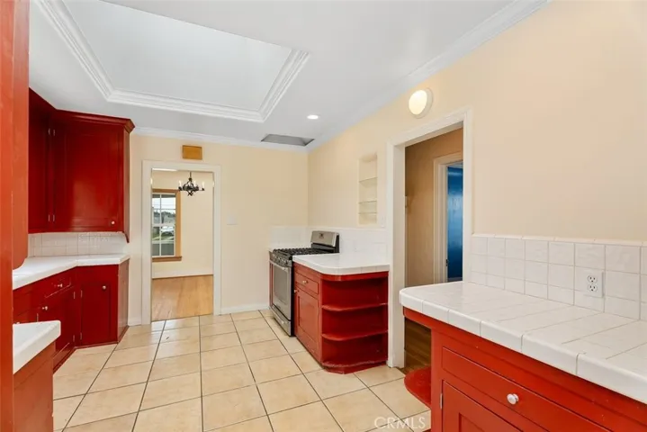 1441 E Poinsettia Street, Long Beach, California 90805