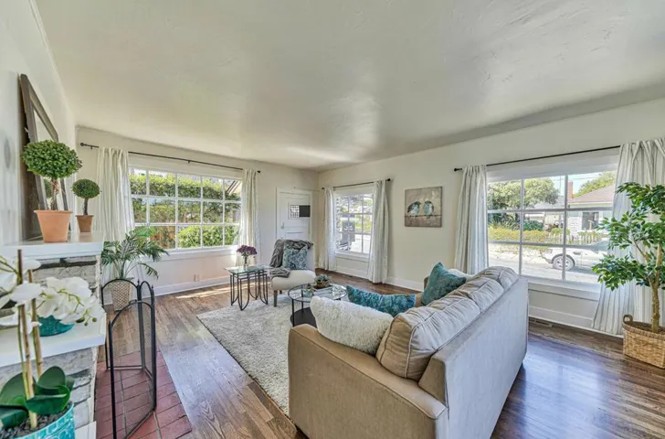 315 Cypress Avenue, Pacific Grove, California 93950