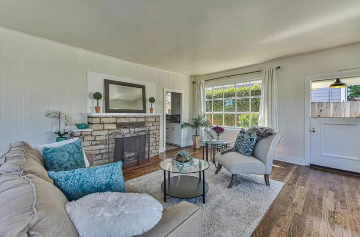 315 Cypress Avenue, Pacific Grove, California 93950
