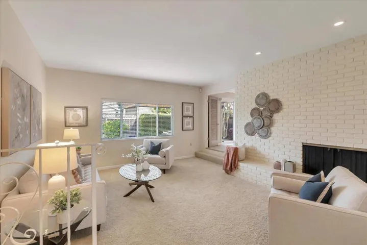 3405 Lynn Oaks Drive, San Jose, California 95117