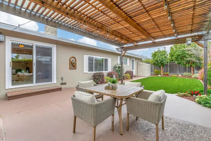 3405 Lynn Oaks Drive, San Jose, California 95117