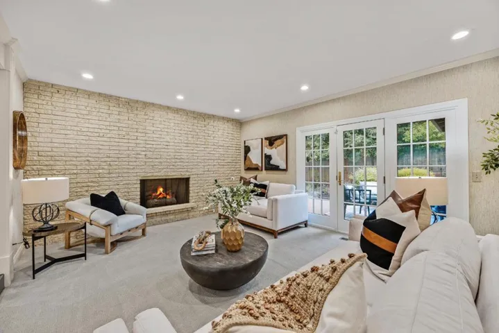 350 Shady Glen Road, Walnut Creek, California 94596