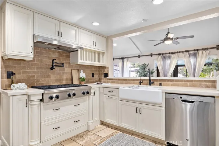18031 Debi Lane, Yorba Linda, California 92886