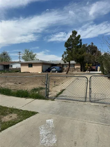 16162 Del Rey Court, Victorville, California 92395