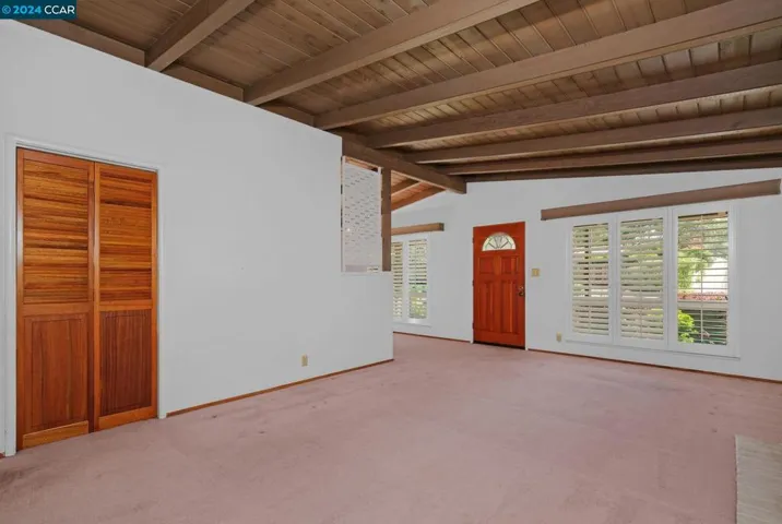 2121 Magnolia Way, Walnut Creek, California 94595