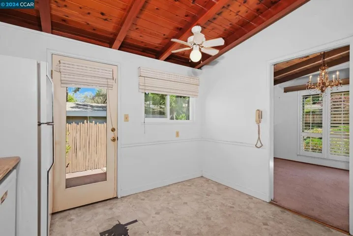 2121 Magnolia Way, Walnut Creek, California 94595