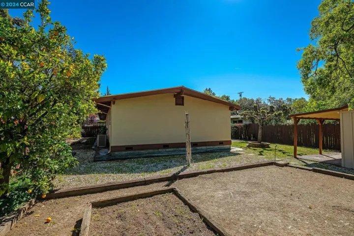 2121 Magnolia Way, Walnut Creek, California 94595