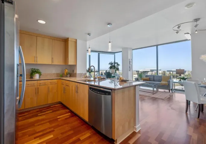 38 N Almaden Boulevard 911, San Jose, California 95110