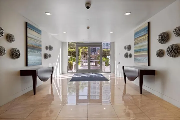 38 N Almaden Boulevard 911, San Jose, California 95110