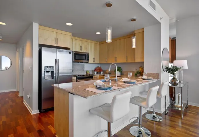 38 N Almaden Boulevard 911, San Jose, California 95110