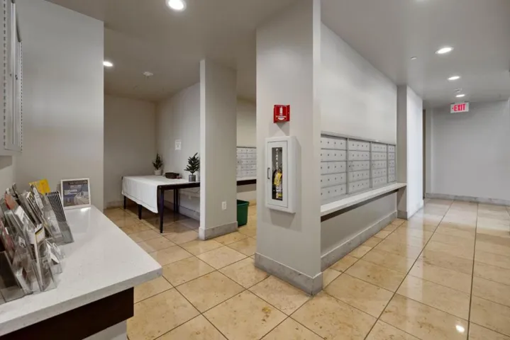 38 N Almaden Boulevard 911, San Jose, California 95110