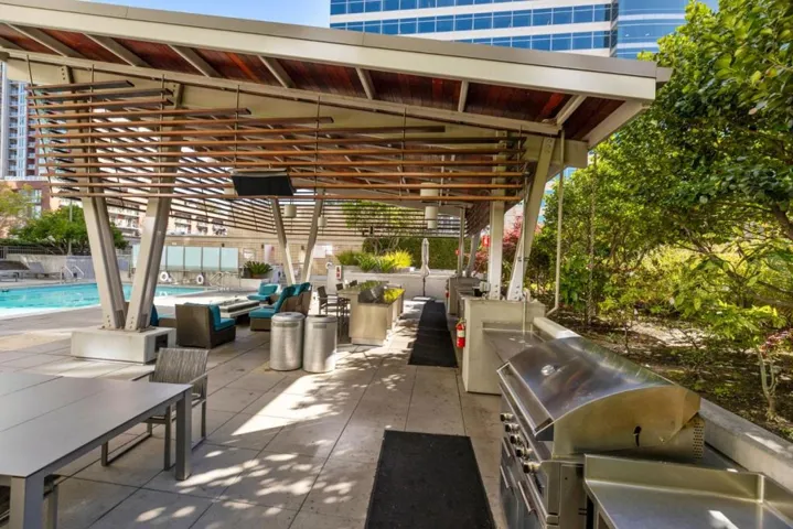 38 N Almaden Boulevard 911, San Jose, California 95110