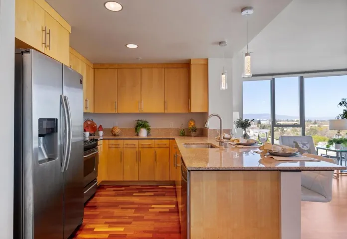 38 N Almaden Boulevard 911, San Jose, California 95110