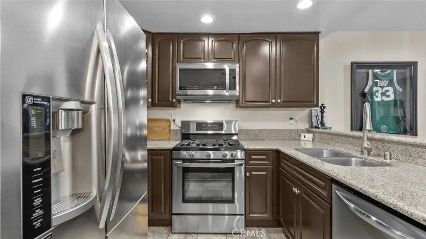 14200 Polk Street, Sylmar, California 91342