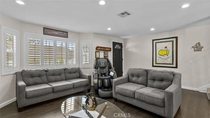 14200 Polk Street, Sylmar, California 91342