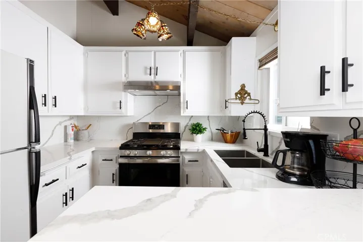 24273 Horst Drive, Crestline, California 92325