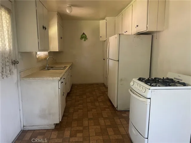 4637 N Hollenbeck Avenue, Covina, California 91722