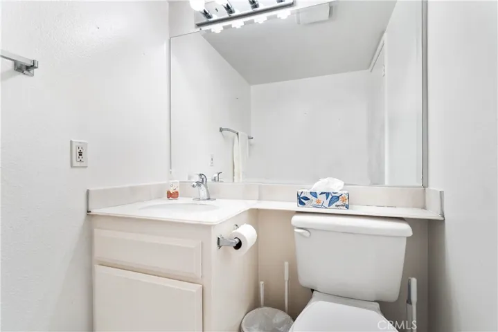 6662 Hamilton Street, Chino, California 91710