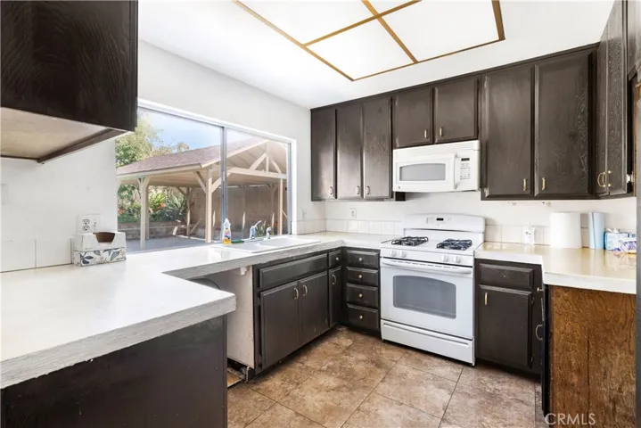 6662 Hamilton Street, Chino, California 91710
