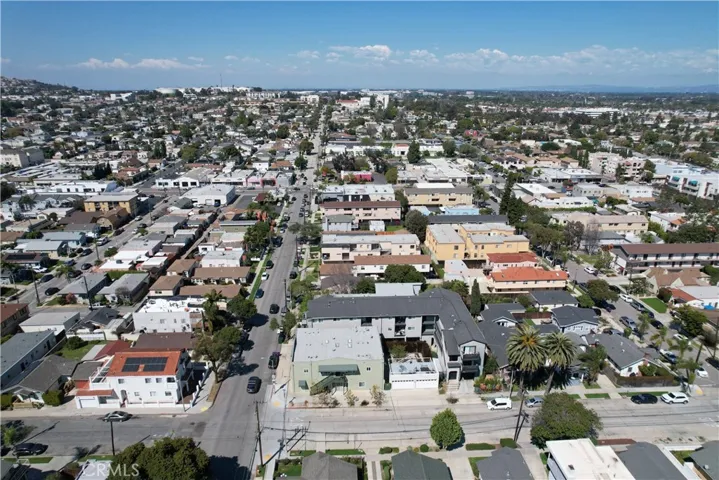 1102 Termino Avenue, Long Beach, California 90804