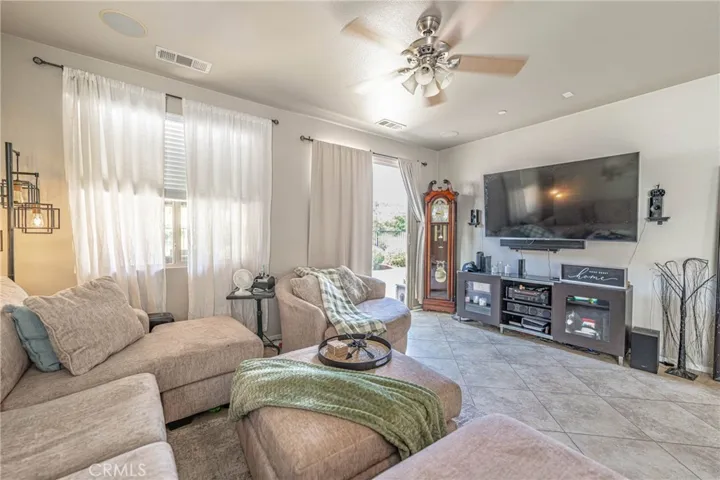 30853 Oak Knoll Drive, Menifee, California 92584