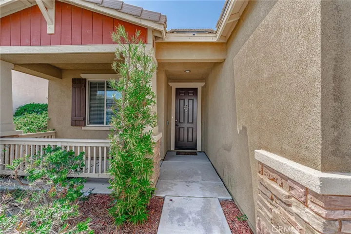 30853 Oak Knoll Drive, Menifee, California 92584