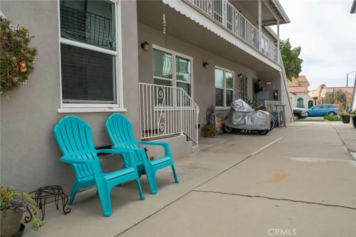5285 E The Toledo, Long Beach, California 90803