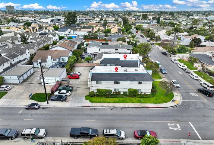 353 Hamilton Street, Costa Mesa, California 92627