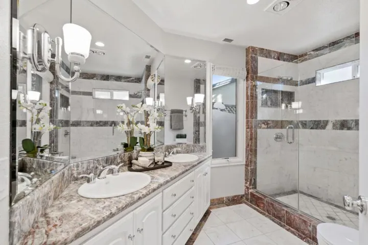 999 Loraine Avenue, Los Altos, California 94024