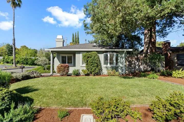 999 Loraine Avenue, Los Altos, California 94024