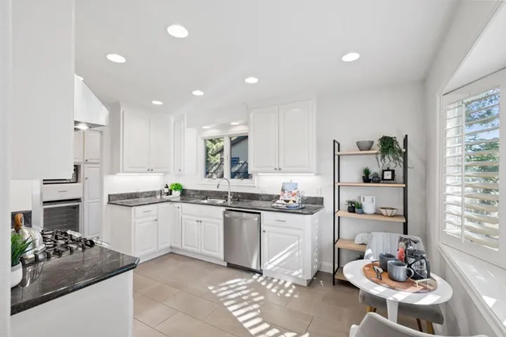 999 Loraine Avenue, Los Altos, California 94024