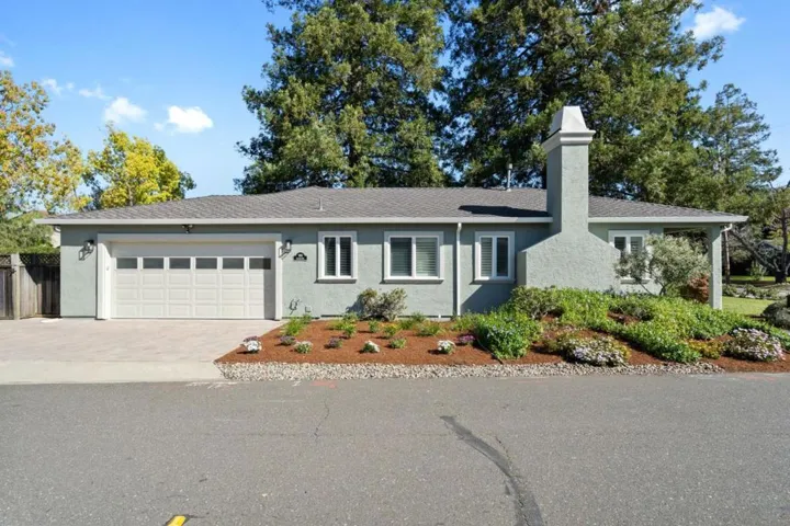 999 Loraine Avenue, Los Altos, California 94024