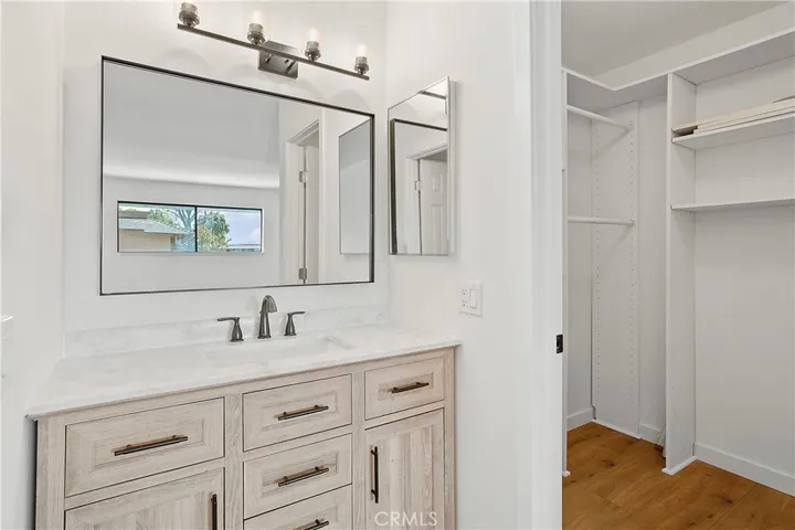 2340 Joana Drive 4, Santa Ana, California 92705