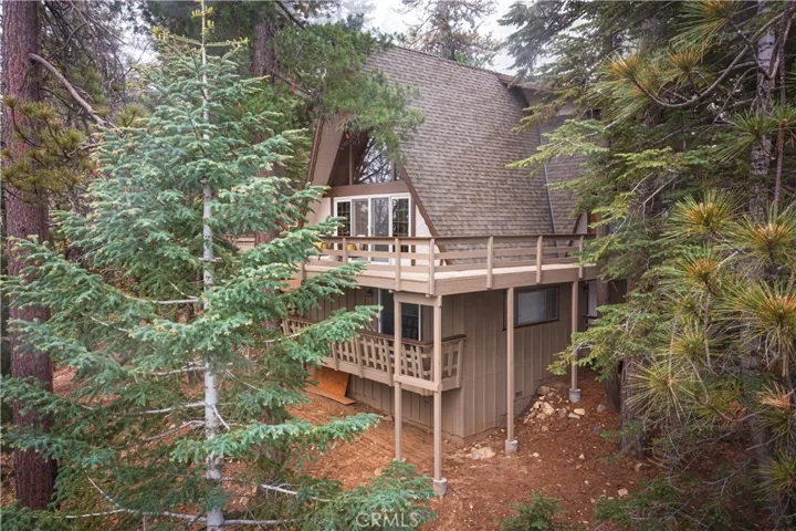 26490 Augusta Drive, Lake Arrowhead, California 92391