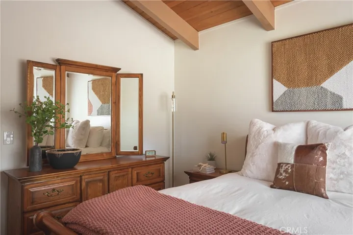 26490 Augusta Drive, Lake Arrowhead, California 92391