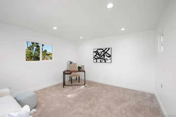 7160 Alsacia St, San Diego, California 92139