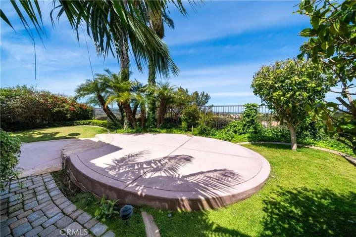28655 Via Pasatiempo, Laguna Niguel, California 92677